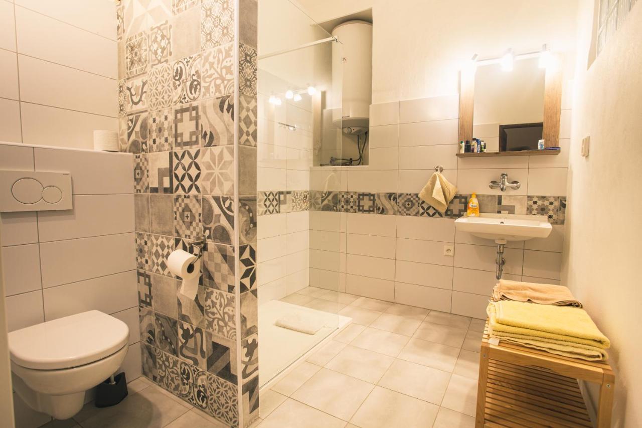 Downtown Apartment *